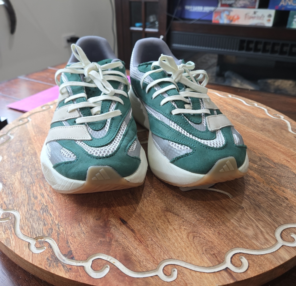 Adidas Lightblaze Mens 9 Green And Tan